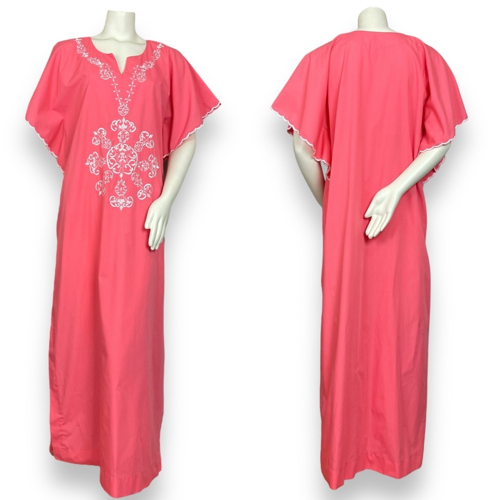Kaftan Pink Scalloped Sleeve Notched Neckline Pink Maxi Dress Size Medium Caftan